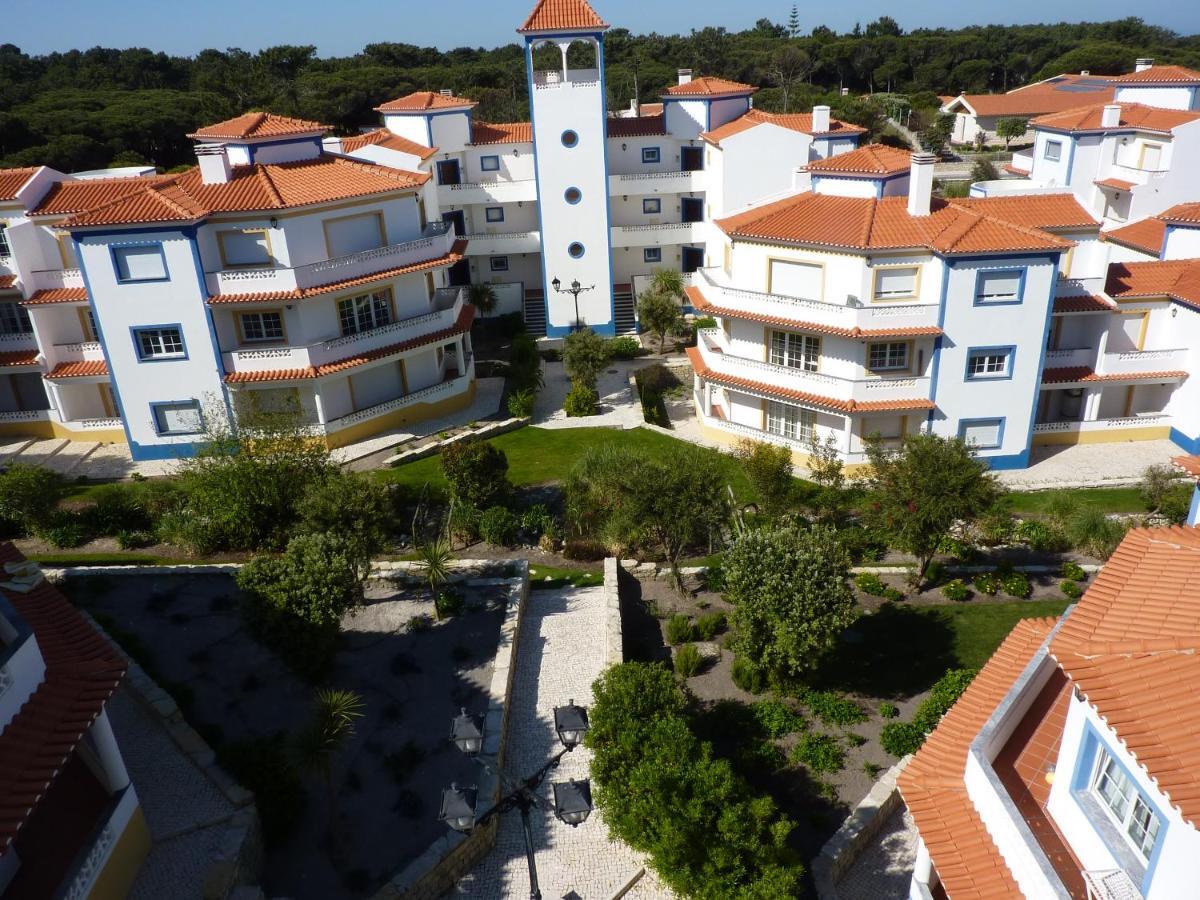 Apartamento Moura - Praia D'El Rey Golf, Surf & Beach Resort Praia del Rei Esterno foto
